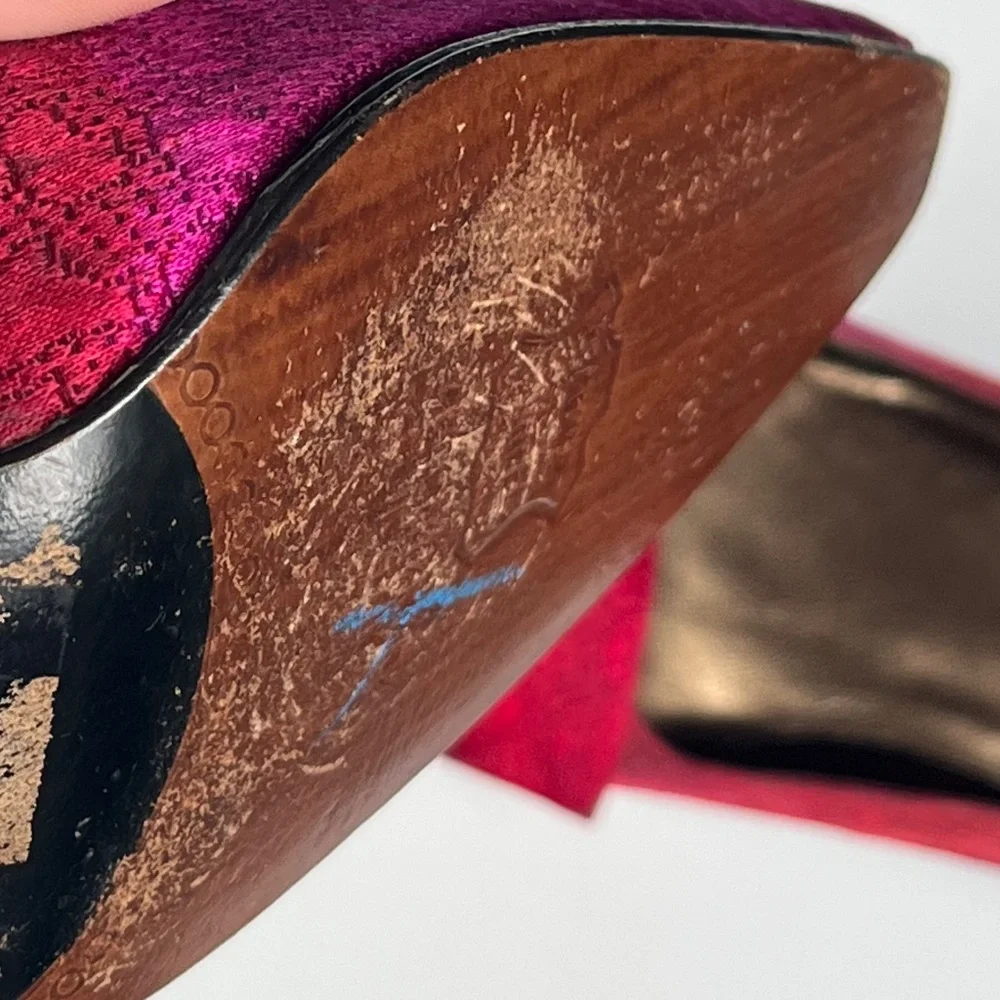 Stuart Weitzman Pink & Orange Suede Pointed Bow Pumps - Picture 8 of 10